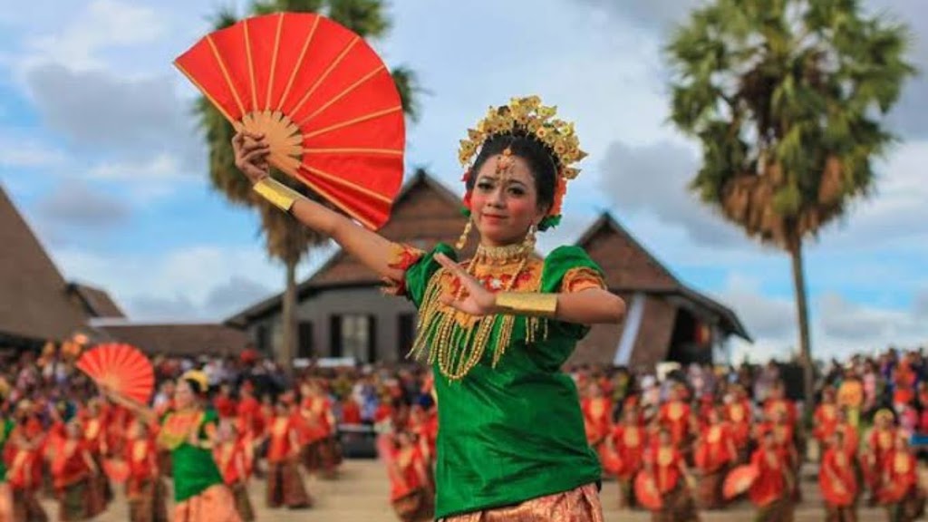 Tari Pakarena Berasal dari Mana? Ini Sejarah Tari Tradisional Khas Sulawesi Selatan